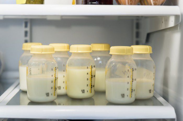 Những điều cần biết khi bảo quản sữa mẹ